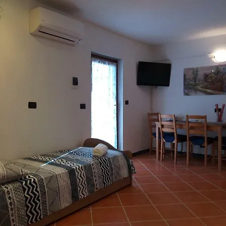 Cugnettu بيت للعطل Uscio